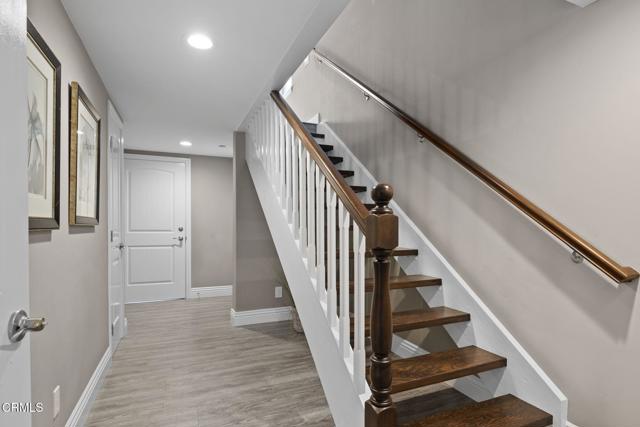 Detail Gallery Image 7 of 59 For 104 La Brea St, Oxnard,  CA 93035 - 3 Beds | 3/1 Baths