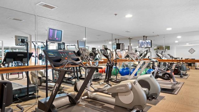 Detail Gallery Image 23 of 30 For 2445 Brant St #304,  San Diego,  CA 92101 - 1 Beds | 1 Baths