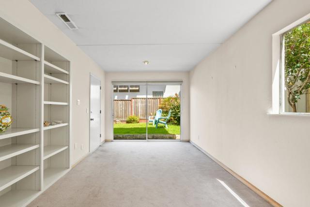 102 32nd Avenue, Santa Cruz CA: https://media.crmls.org/mediaz/18181412-9cfc-4d1f-aefb-8e1615197e6a.jpg