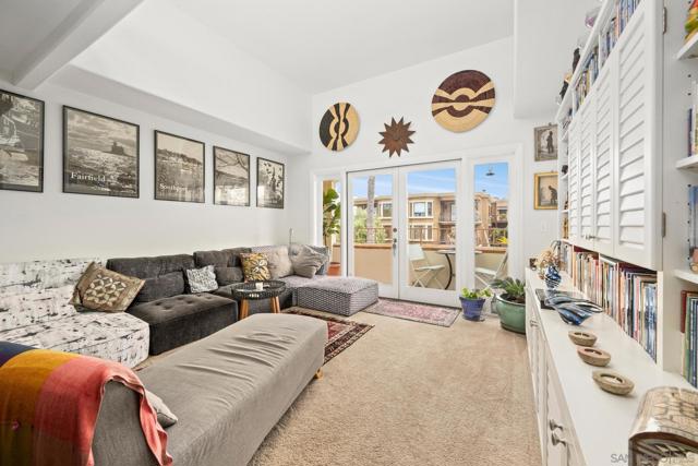 7560 Eads Ave, La Jolla CA: https://media.crmls.org/mediaz/1818c1f9-1890-4b17-8991-4720842a9fdc.jpg