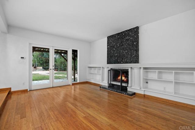 Detail Gallery Image 7 of 47 For 1184 Sidonia Ct, Encinitas,  CA 92024 - 5 Beds | 2/1 Baths