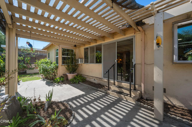 Detail Gallery Image 32 of 52 For 2232 Brigden Rd, Pasadena,  CA 91104 - 2 Beds | 2 Baths