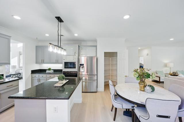 4038 Emerald Isle Lane, San Jose CA: https://media.crmls.org/mediaz/181b1520-53c6-45bf-b769-493beb62beb4.jpg