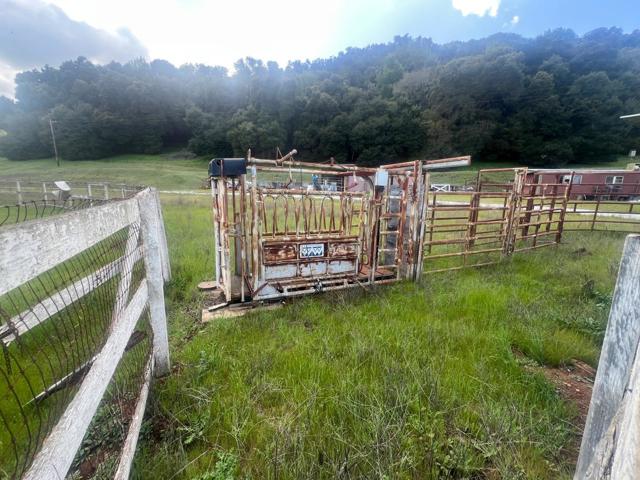 5390 Little Uvas Road, Morgan Hill CA: https://media.crmls.org/mediaz/181c282b-ab30-4368-a76c-d2e36ecb983d.jpg