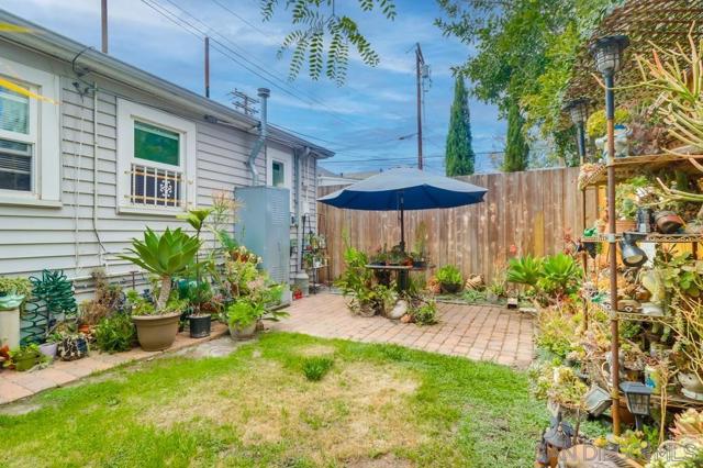1834 Polk, San Diego CA: https://media.crmls.org/mediaz/181d9473-b6a8-45ec-af44-e49d2d1e9e10.jpg