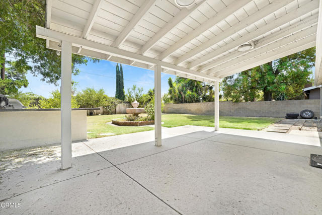 10530 Rubio Avenue, Granada Hills CA: https://media.crmls.org/mediaz/181da1cd-609b-46bc-b8a8-979752b5a438.jpg