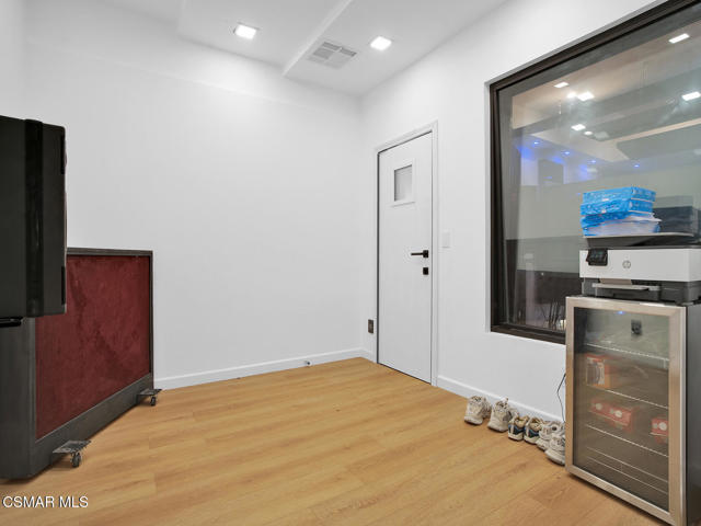 22828 Hartland Street, West Hills CA: https://media.crmls.org/mediaz/181dc8ac-e57a-463e-93cf-fc4714ca5c02.jpg
