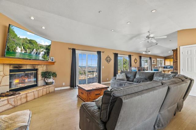 350 San Benancio Road, Salinas CA: https://media.crmls.org/mediaz/181ea598-f82a-4edc-a3c3-92682a2bf1f0.jpg