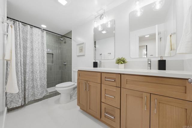 Detail Gallery Image 21 of 43 For 3625 Peach Blossom St, National City,  CA 91950 - 5 Beds | 3 Baths