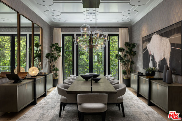 9520 Hidden Valley Road, Beverly Hills CA: https://media.crmls.org/mediaz/181fa5de-a519-4d10-a869-cd244c86b7fe.jpg