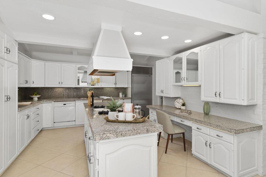 MLS #219138644DA image #27