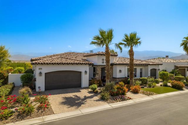 81675 Macbeth Street, La Quinta CA: https://media.crmls.org/mediaz/1821c828-3c9c-4921-ac06-dfe4aa2f56f6.jpg