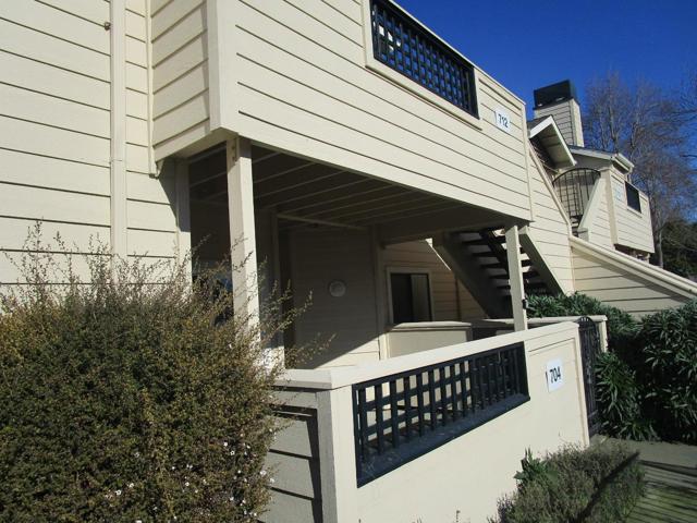 1201 Glen Cove Parkway