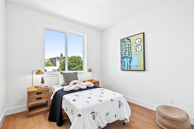 927 Woodside Road, Redwood City CA: https://media.crmls.org/mediaz/182329b4-c69c-4bb0-94a1-4479577a9f8b.jpg