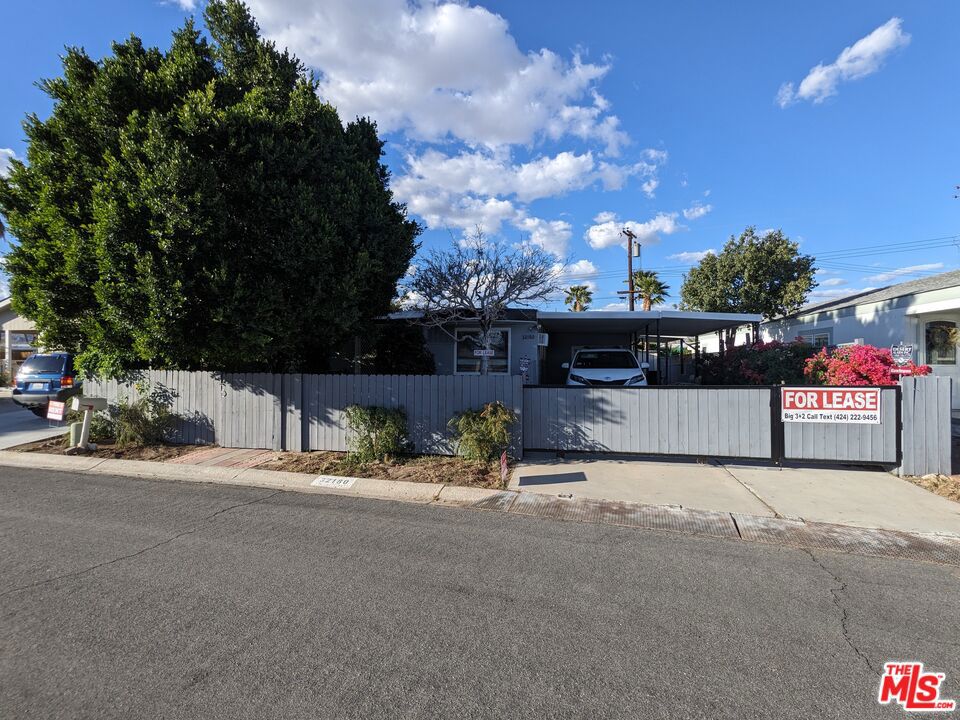 32180 Saucon Valley Street