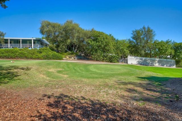 18218 Paradise Mountain Rd Spc 80, Valley Center CA: https://media.crmls.org/mediaz/18251e9c-b9ff-4fe2-bd72-ec613b2917a6.jpg