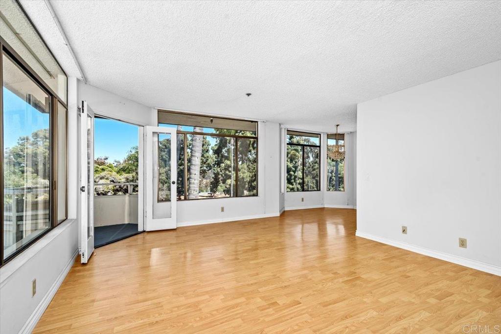 3290 6Th Avenue #4C