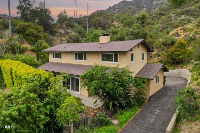 Detail Gallery Image 1 of 42 For 943 Bay Tree Rd, La Canada Flintridge,  CA 91011 - 4 Beds | 3 Baths