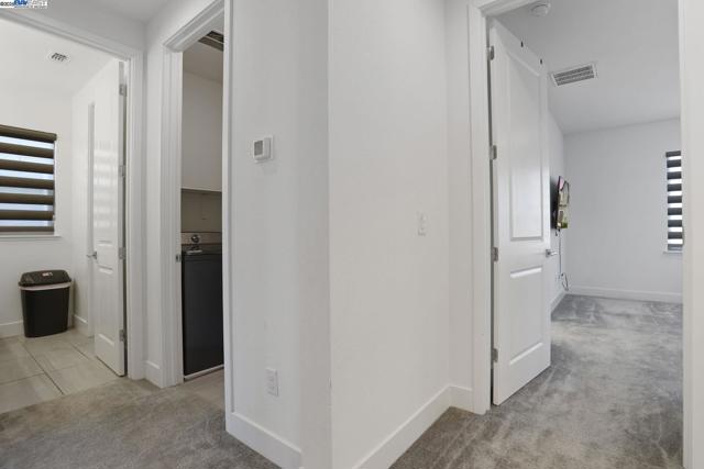 1205 S Ross Ct, Mountain House CA: https://media.crmls.org/mediaz/182739d7-ad33-43dc-8e78-d477753221e2.jpg