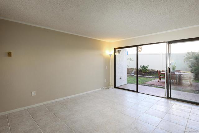 8338 Regents Rd., San Diego CA: https://media.crmls.org/mediaz/1827c6d7-33c3-407c-be69-73040e41f874.jpg