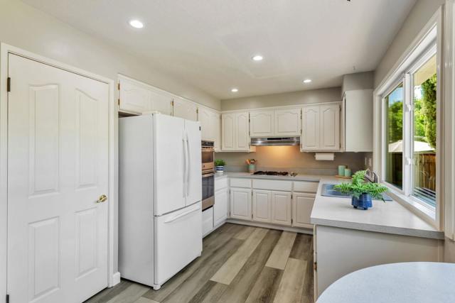 603 Galen Drive, San Jose CA: https://media.crmls.org/mediaz/18284438-4631-4877-a897-2f0d5f4646be.jpg