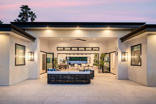 2365 Via Siena, La Jolla CA: https://media.crmls.org/mediaz/182a1de2-7680-4e20-a2c8-e7e8ea1fe301.jpg