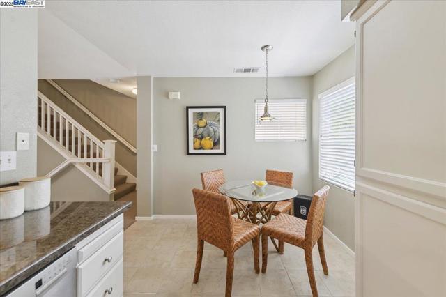 4682 Central Pkwy, Dublin CA: https://media.crmls.org/mediaz/182a59c0-0999-4b6d-a5da-ac31285739ed.jpg