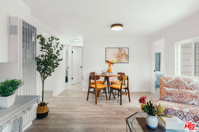 503 E Truslow Avenue, Fullerton CA: https://media.crmls.org/mediaz/182b3e02-adee-4506-a842-6ae2414841e5.jpg