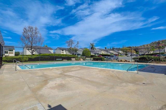 Detail Gallery Image 24 of 27 For 1935 Terracina Cir, Spring Valley,  CA 91977 - 2 Beds | 1 Baths