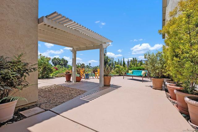 1728 Burgundy Rd., Encinitas CA: https://media.crmls.org/mediaz/182cc46a-2065-4358-b67a-59bad03b3109.jpg