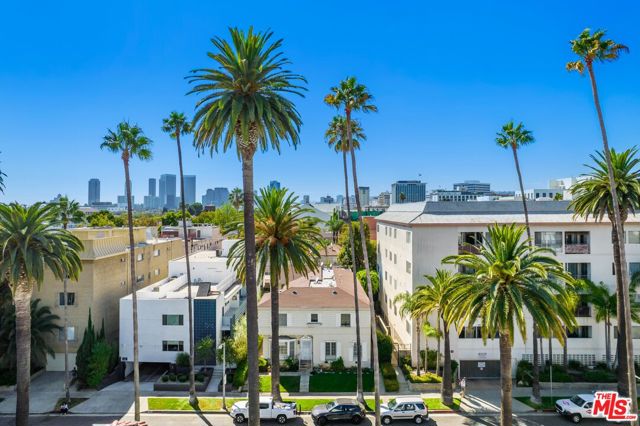 149 S Palm Drive Beverly Hills, California A rare generational opportunity to acquire a coveted 6 unit building with immediate value-add potential, walking distance to the Beverly Hills Golden Triangle. A refined property on a quintessential Beverly Hills block, the townhouse style units offer a mix of 2 bedrooms and a 3 bedroom unit, plus 2 studio apartments. **4 units will be delivered vacant at the close of escrow to allow new buyer immediate upside** Interiors feature high ceilings, crown moldings and original detailing. Property can be purchased together with 121 S. Crescent Drive.