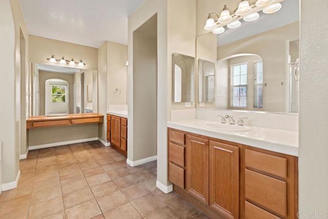 Detail Gallery Image 18 of 35 For 16758 Cimarron Crest Dr, San Diego,  CA 92127 - 3 Beds | 2/1 Baths
