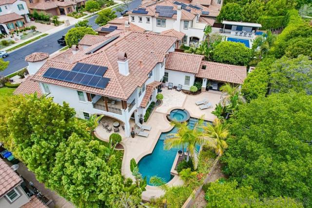 6977 Corte Langosta, Carlsbad CA: https://media.crmls.org/mediaz/182ea877-b728-4e2b-8354-300c745c48ab.jpg