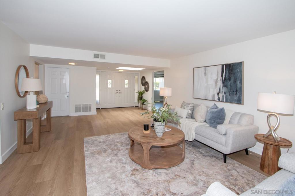 12552 Lomica Dr - photo 19