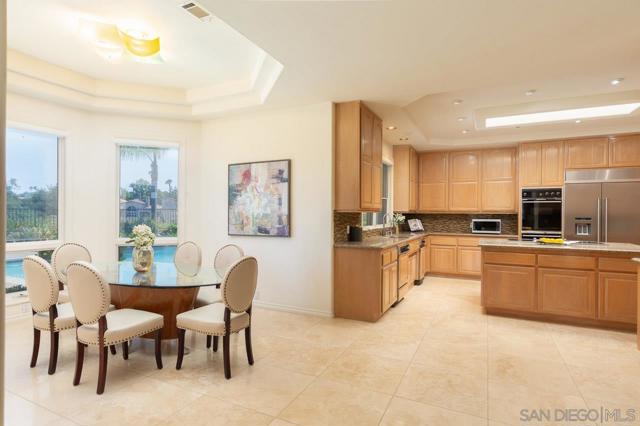 13388 Highlands Ranch Rd, Poway CA: https://media.crmls.org/mediaz/182f250b-a3f9-44b8-8171-d317a2fc5013.jpg