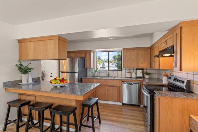 256 Segre Place, Santa Cruz CA: https://media.crmls.org/mediaz/182fa654-5c3d-4e0b-ac49-692f0b5284c7.jpg