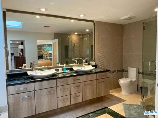 22159827 Listing Image 31
