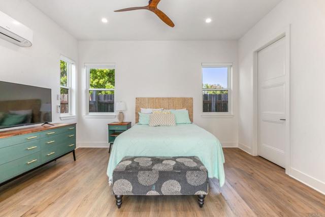 2630 Vistosa Place, Carlsbad CA: https://media.crmls.org/mediaz/1832a485-c18a-41dd-96c8-7f897fdc2488.jpg