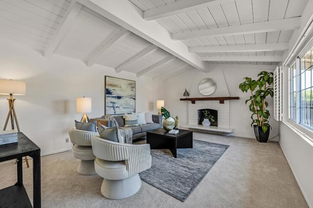 256 Avocet Court, Foster City CA: https://media.crmls.org/mediaz/1832cd8a-b409-4276-8a0b-991ac89cad4e.jpg