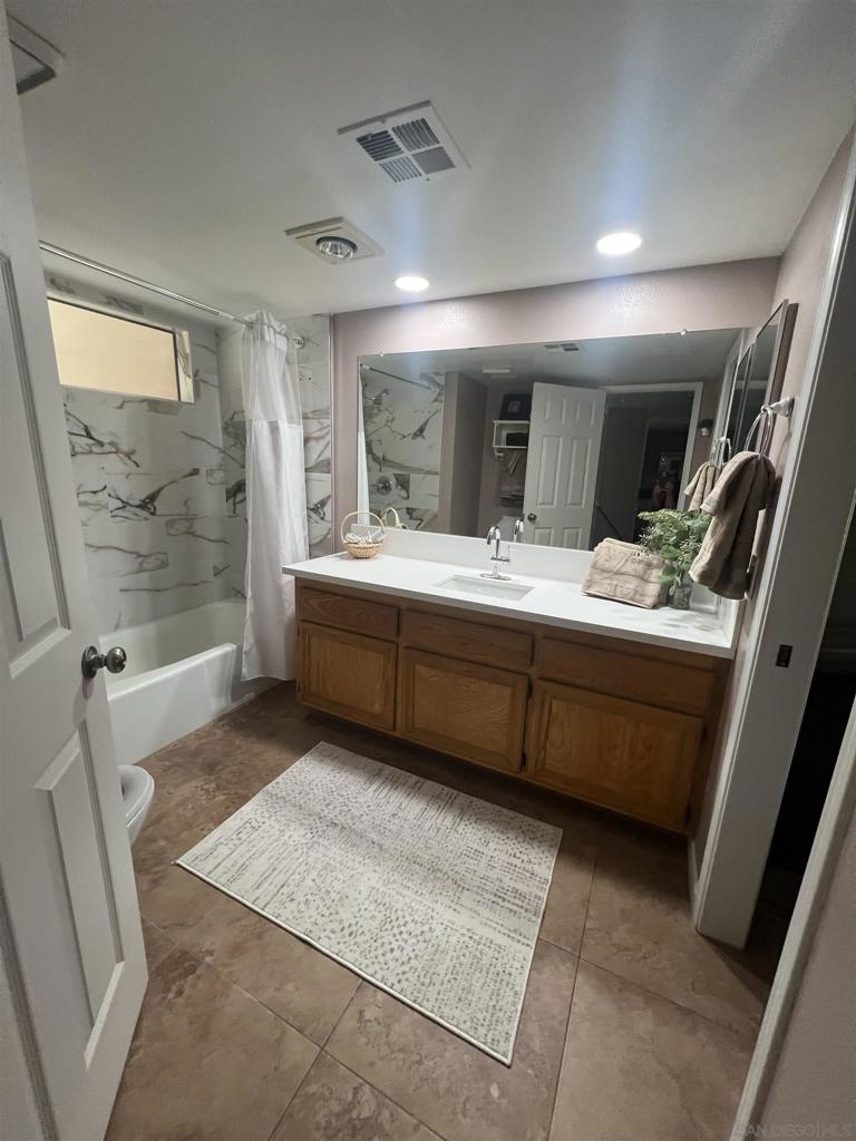 MLS #250043751SD image #30