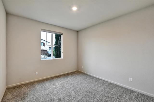 701 Pahl Court, Lincoln CA: https://media.crmls.org/mediaz/1833d343-42f0-41a3-854e-78aea88972b7.jpg