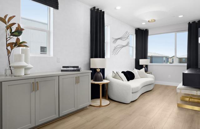 622 Chamise Way, Milpitas CA: https://media.crmls.org/mediaz/183469c5-2152-40c5-b152-07cad7a6fda8.jpg