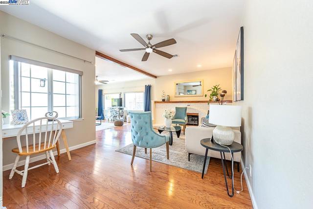 32409 Elizabeth Way, Union City CA: https://media.crmls.org/mediaz/1834a6d0-4dc9-4597-87eb-436f5413cb5e.jpg