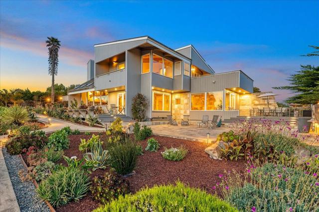 405 Heather Point Lane, Watsonville CA: https://media.crmls.org/mediaz/183517b0-adb4-4833-b249-16c6ee2be1d0.jpg