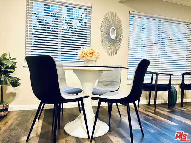 1618 N Kenmore Avenue, Los Angeles CA: https://media.crmls.org/mediaz/1835647d-9106-41bb-935c-879ea598ec32.jpg