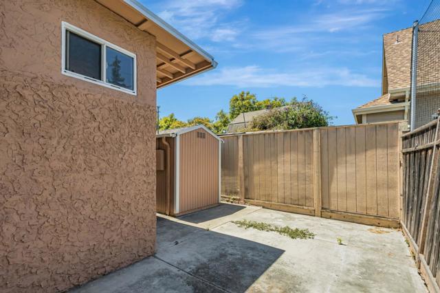 295 N 16th Street, San Jose CA: https://media.crmls.org/mediaz/183861b0-377f-4c6e-aaa2-31781d9b7f18.jpg