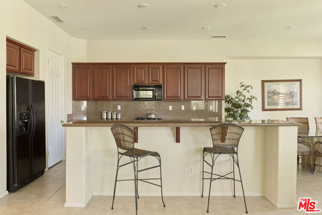 10 Wimbledon Circle, Rancho Mirage, CA 92270