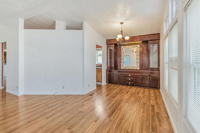 812 W Clover Road, Tracy CA: https://media.crmls.org/mediaz/183a7433-86c9-42aa-82ae-8a24b1805496.jpg