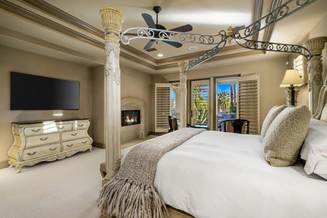 58061 Carmona, La Quinta CA: https://media.crmls.org/mediaz/183ab53a-4711-4372-8202-5b730551a8e4.jpg