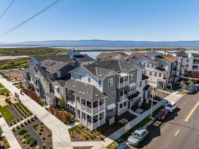 9476 Seawind Way, Newark CA: https://media.crmls.org/mediaz/183af313-27ae-4f85-87b7-a10b2e8002c4.jpg